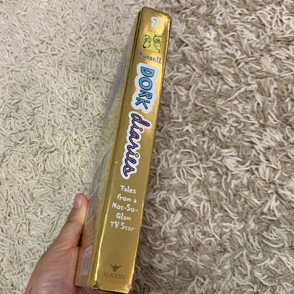 dork diaries 7 tales from a not-so-glam tv star book - Picture 5 of 7